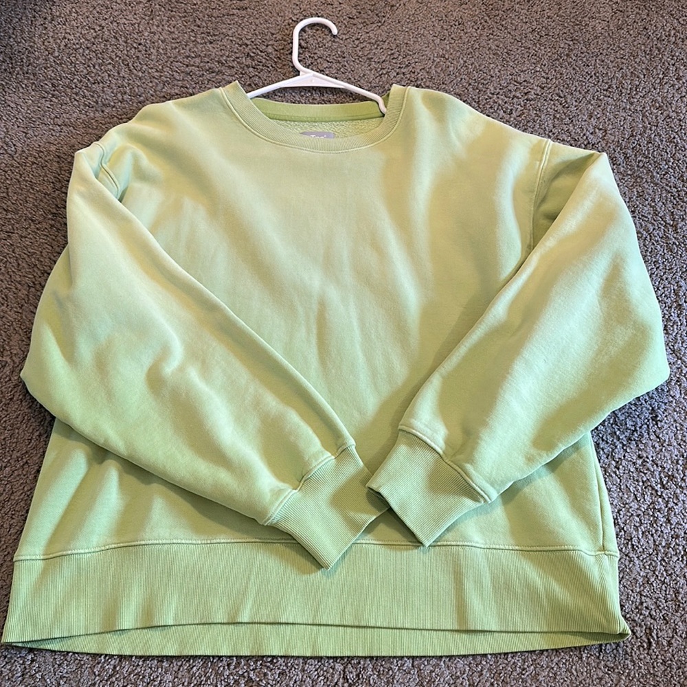 Aritzia TNA cozy fleece sweatshirt